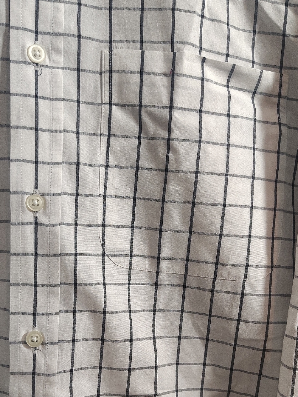 T. Harris London men's Black and White Professional Checkered Dress Shirt - Picture 6 of 8